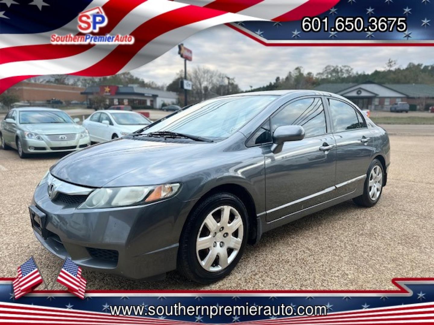 2010 GRAY HONDA CIVIC LX (2HGFA1F53AH) , located at 922 W. Beacon St., Philadelphia, MS, 39350, (601) 650-3675, 32.770447, -89.127151 - Photo#2